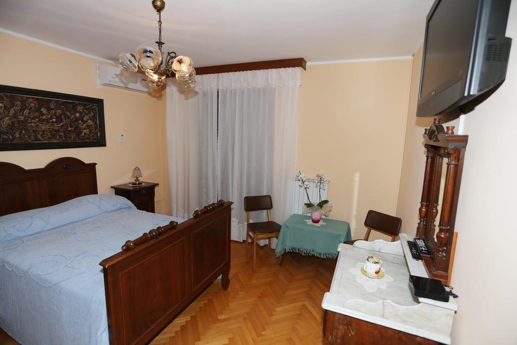 Mejak & Bordon Villa Secovlje Exterior photo