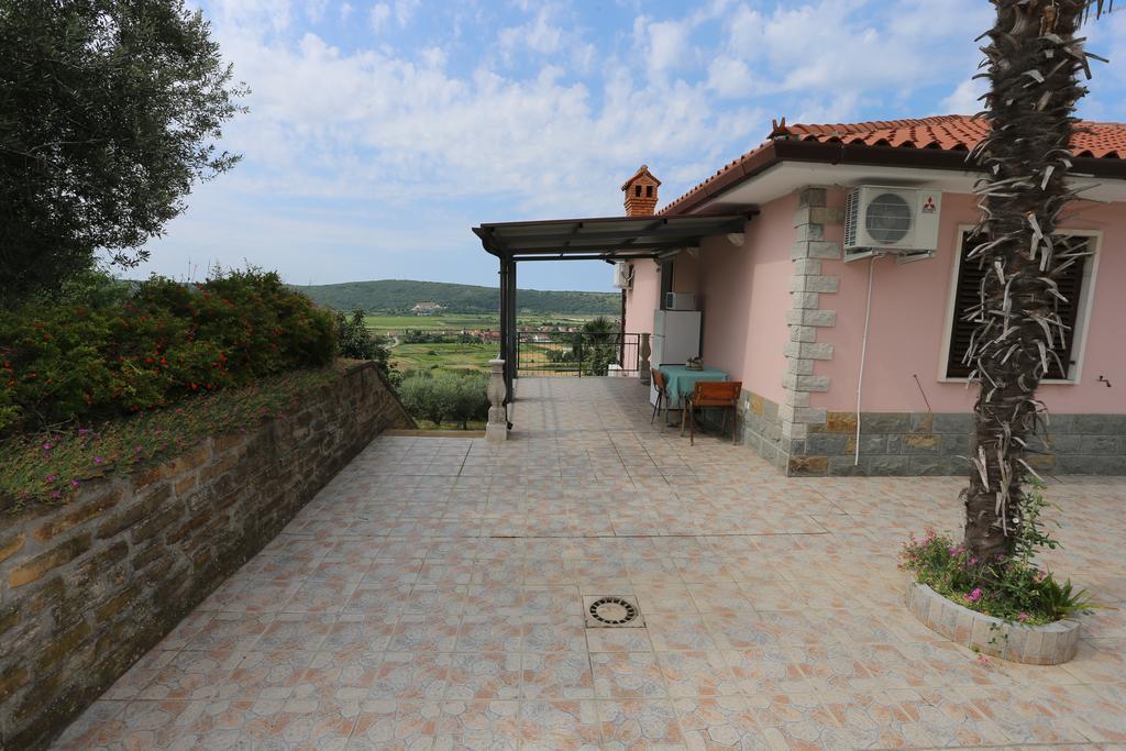 Mejak & Bordon Villa Secovlje Exterior photo